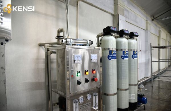 Hệ thống lọc nước RO được cấu tạo bởi nhiều bộ phận